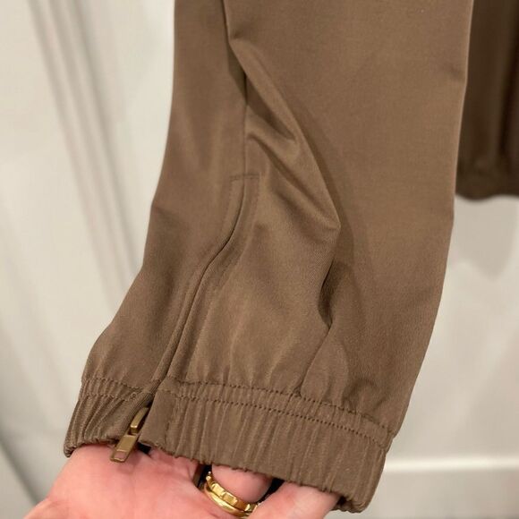 Lisa Rinna Collection Banded Bottom Knit Crop Pants In Dark Taupe.Size XXS - Picture 10 of 15